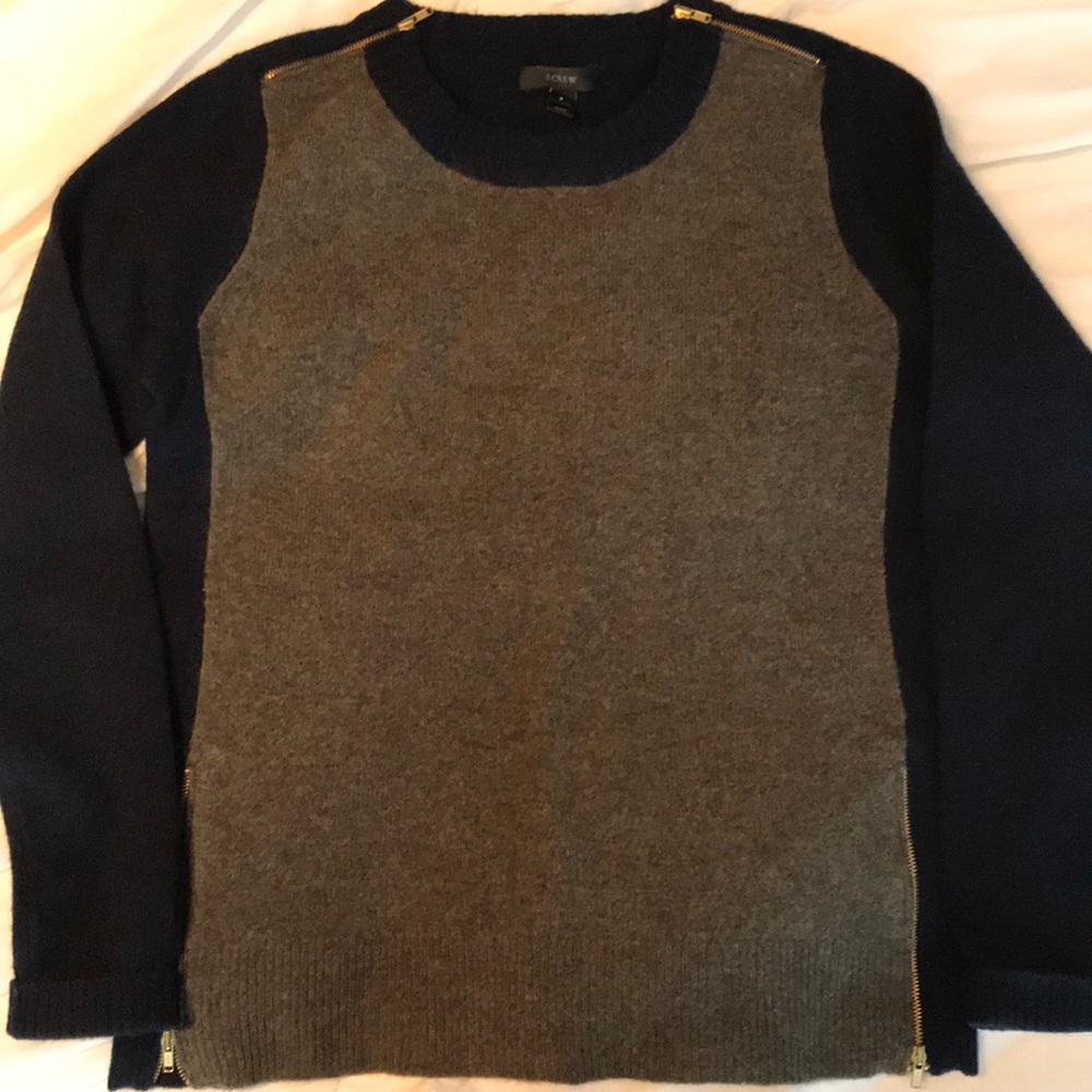 Women’s 100% wool JCrew sweater.